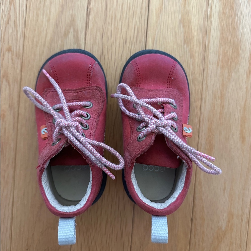 Ecco Shoes/Sneakers